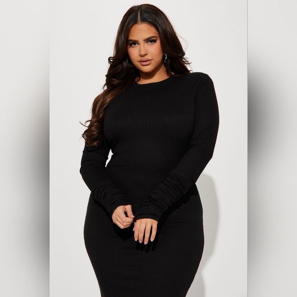 Fashion Nova Black Maxi Dress - Picture 2 of 4
